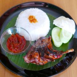 Ayam Bakar Nasi   Lalap Sambal