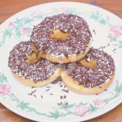 Donat Kentang Mesis Coklat