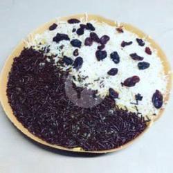 Martabak Keju Kismis Coklat