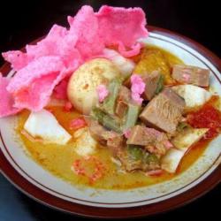 Lontong Sayur Padang Lamakk Banaa