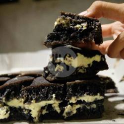 Martabak Manis Keju Oreo