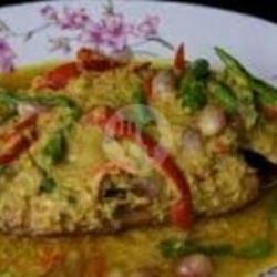 Nasi Ikan Pesmol