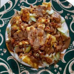 Lontong Tahu Petis