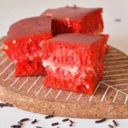 Red Velvet Keju