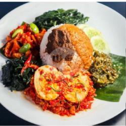 Nasi Telur Sambal Balado  Tempe Sayur Asem Free Es