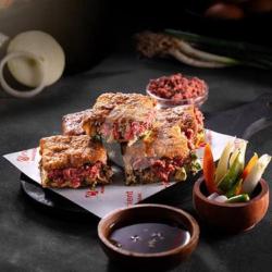 Martabak Telur Ayam Corned Beef