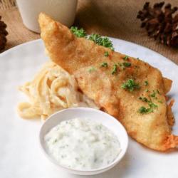 Battered Dori W/ Fettucini Alfredo