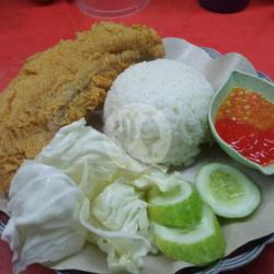 Nasi Ikan Dori Lalapan Sambal Merah