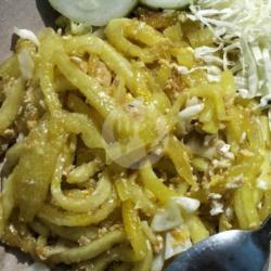 Miedes Goreng -kylea-