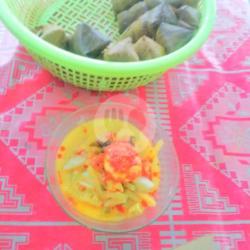 Lontong Sayur Telur Bulat