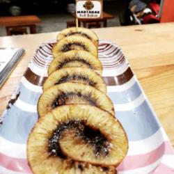 Manis Gulung Coklat Wijen