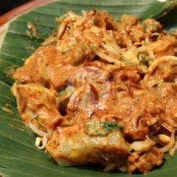 Gado-gado Telor Dadar   Lontong