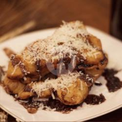 Fried Choco Cheese Banana