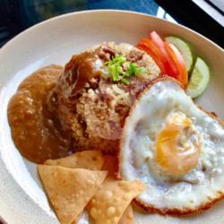 Special Beef Curry Fried Rice