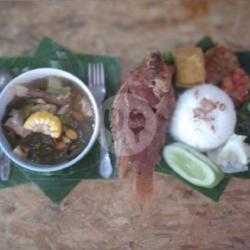 Paket 1 (nasi   Nila   Tahu   Tempe   Sayur Asem   Sambal   Lalapan)