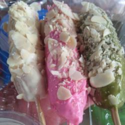 Sate Pisang Strawberry