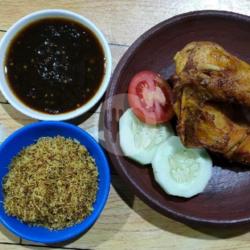 Ayam Negri Sambal Hitam Khas Madura