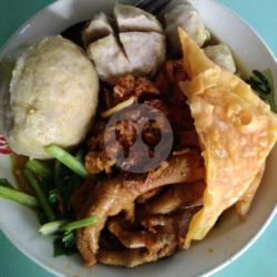 Mie Ayam Bakso Telur Urat