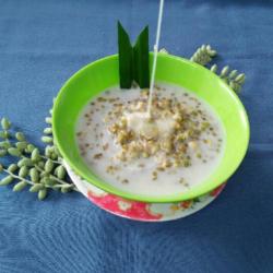 Bubur Kacang Ijo   Roti   Santan ( Santan Sudah Nyatu )