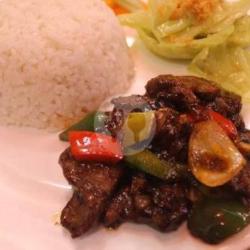 Nasi Sapi Lada Hitam