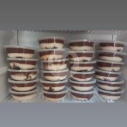 Puding Coklat Vanila Oreo Cup (200ml)