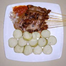 Sate Kambing   Lontong