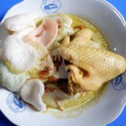 Lontong Opor Sayap Ayam