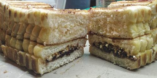 Roti Bakar ''Kang Pur PLN'', Ahmad Yani