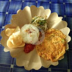 Nasi Dadar Komplit Sambal Terasi