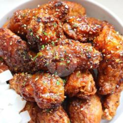 Soy Garlic Chicken Wings