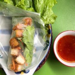 Lumpia Ayam   Daun Mint