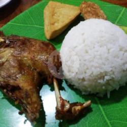 Paket Bebek Goreng