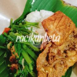 Nasi Oseng Kangkung Telur Tempe