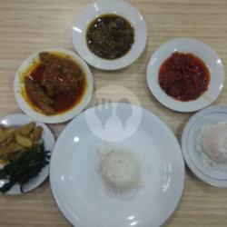 Nasi Gulai Tunjang