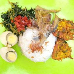 Nasi Campur Sudang Lepet