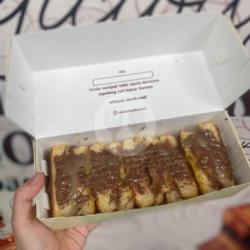 Coklat Puff Pastry