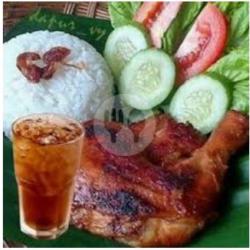 Ayam Bakar   Nasi   Es Th Manis