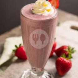 Milkshake Strawberry Float