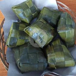 Ketupat Pandan Asli Besar