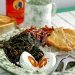 Nasi   Telor Asin   Aneka Sayur   Kentang ( Balado/crispy)