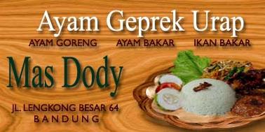 Ayam Geprek Urap Dan Bakar Urap Mas Dody, Lengkong