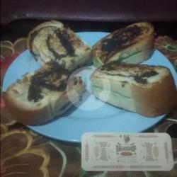 Spongsbob Bread Bakar Isi Full Coklat