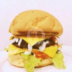 Burger Telur   Daging   Keju