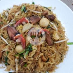 Bihun Goreng Kepiting