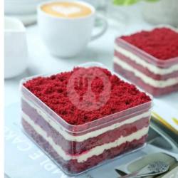 Dessert Box Premium Red Velvet