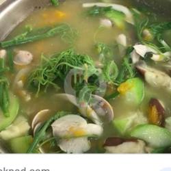 Sayur  Pangi
