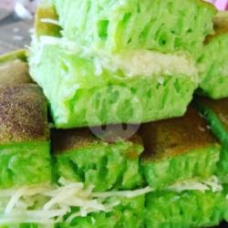 Terbul Pandan Kacang Keju Susu