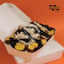 Pisang Keju Chocolate Sauce