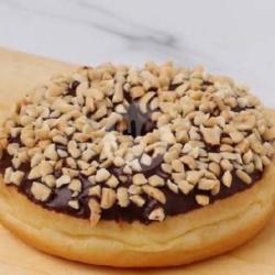 Donat Kentang Coklat Kacang