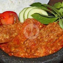 Nasi   Penyetan Tempe